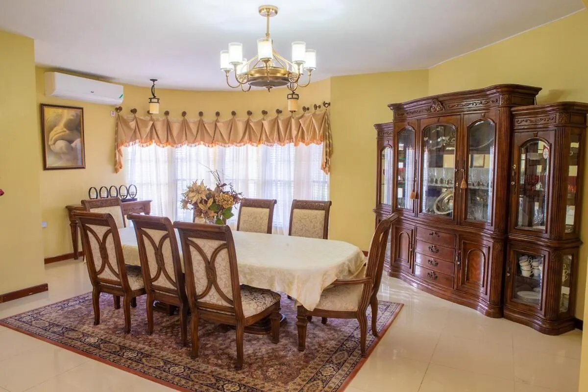 Paradise Chalet Luxurious Villa Richmond Jamaika