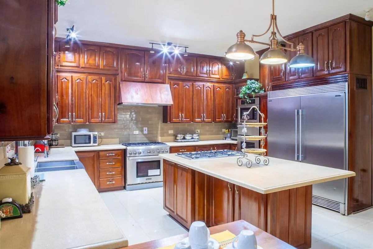 Paradise Chalet Luxurious Villa Richmond 0*,