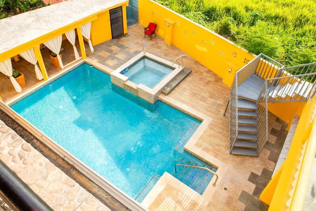 Paradise Chalet Luxurious Villa Richmond Jamaika